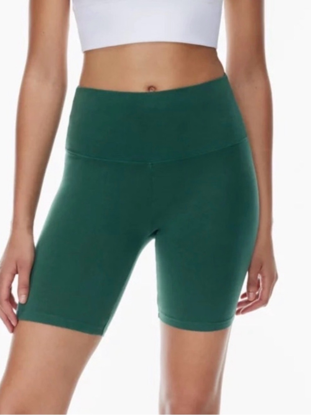 NWT Aritzia TNA Dark Spruce Green Atmosphere 7” Bike Shorts